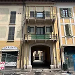 Appartamento Mansardina Di Piazzale Garibaldi